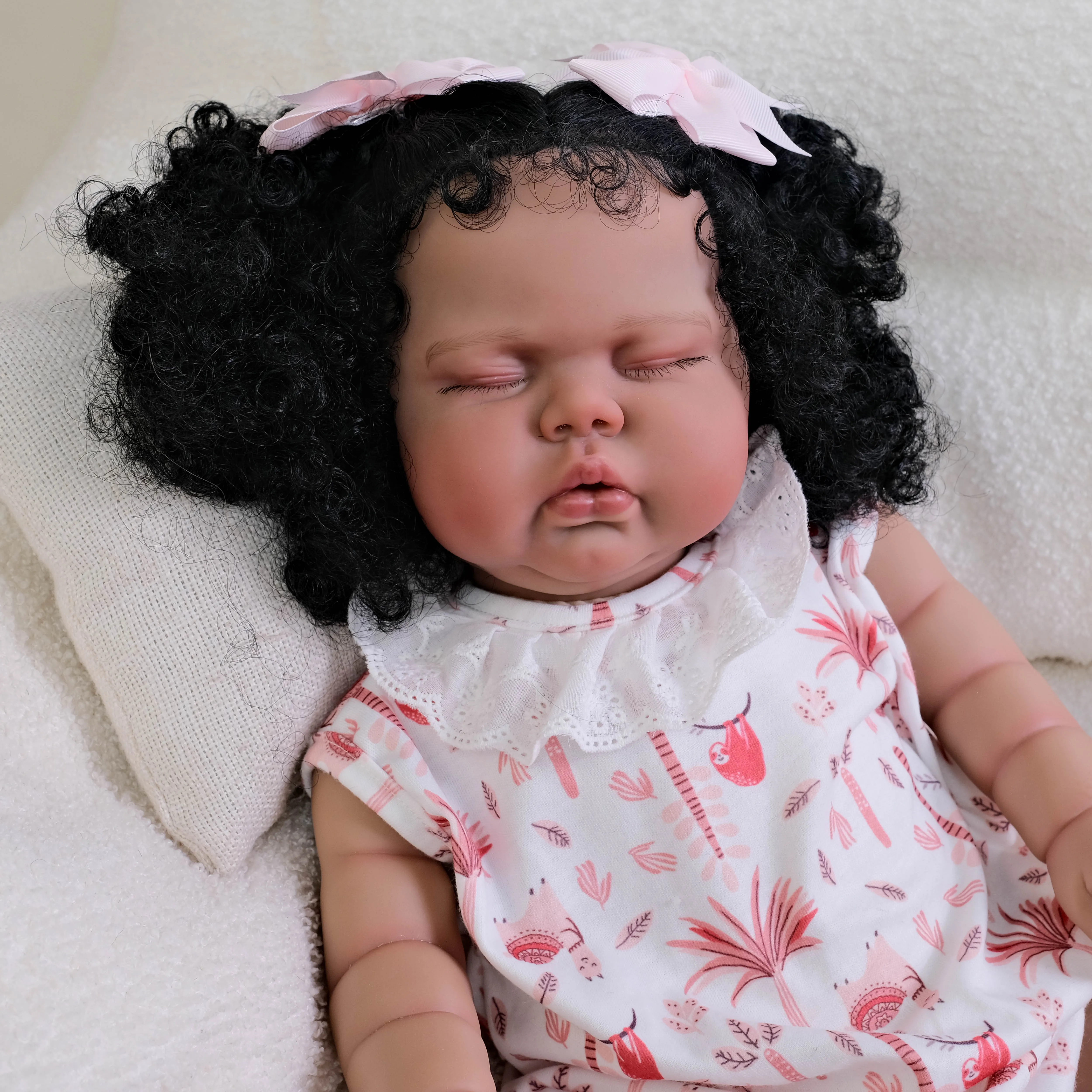 

24inch Pickle Dark Skin Soft Cotton Body Lifelike Sleeping Reborn Doll Multiple Layers Painting 3D Skin Hand Root Hair