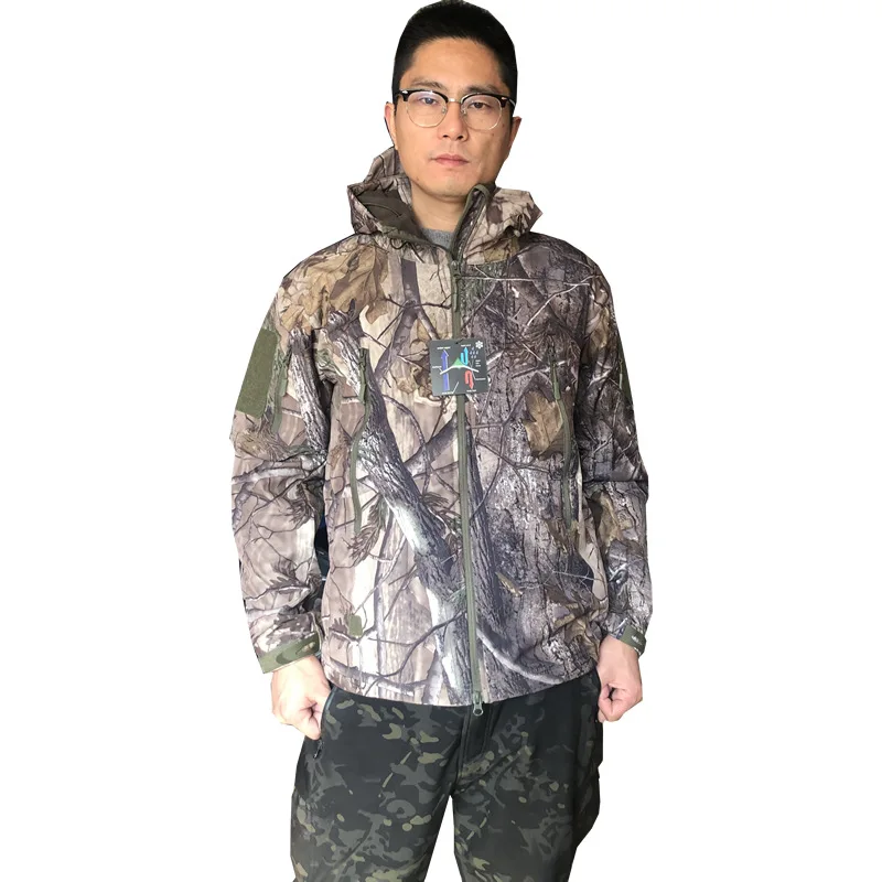 Custom Men Lightweight Jacket Waterproof Breathable Camouflage Fishing Rain Jacket Outdoor Camo Hunting Jacket