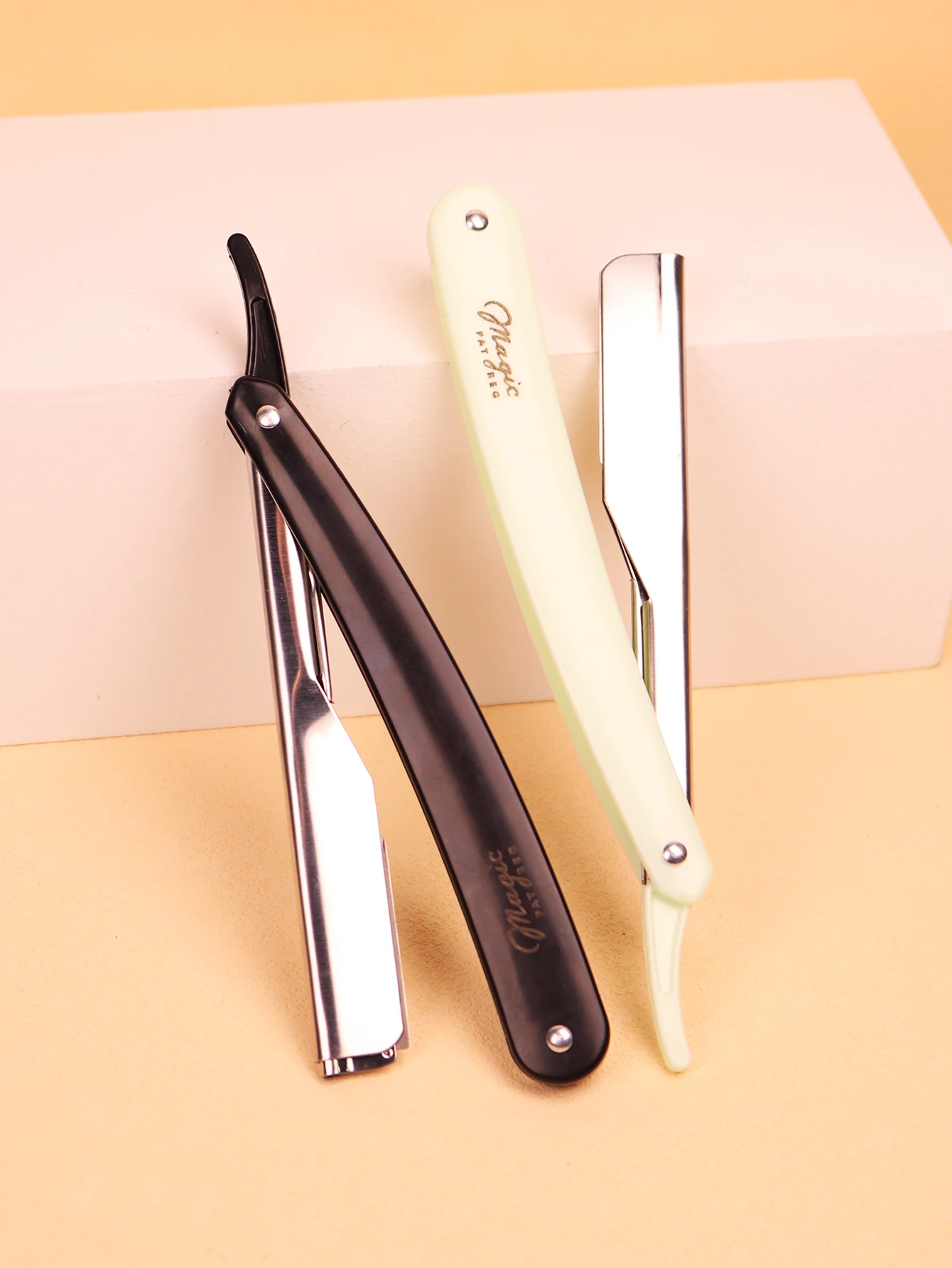 1/2pcs Straight edge shaver, high-end salon folding men's manual shaver，Special for real hair wigs