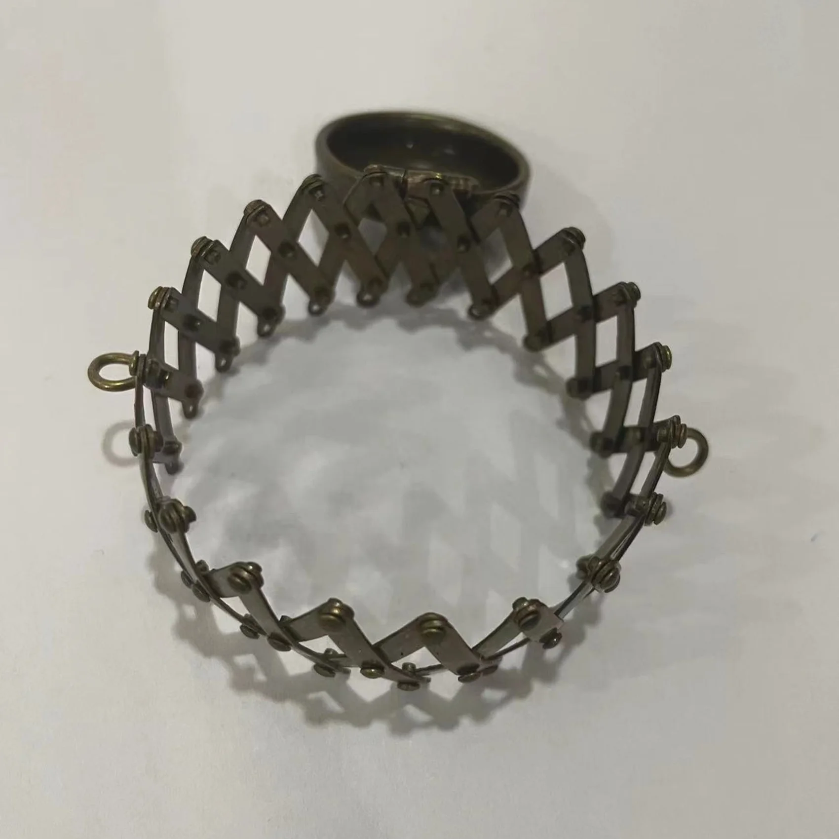 กระเป๋าผิวด้านฮาร์ดแวร์ทรงกลมส่วนกรอบกระเป๋าคลัทช์กระเป๋าดินสอกรอบตะขออุปกรณ์เสริมกระเป๋าใส่เหรียญ (สีเงิน)