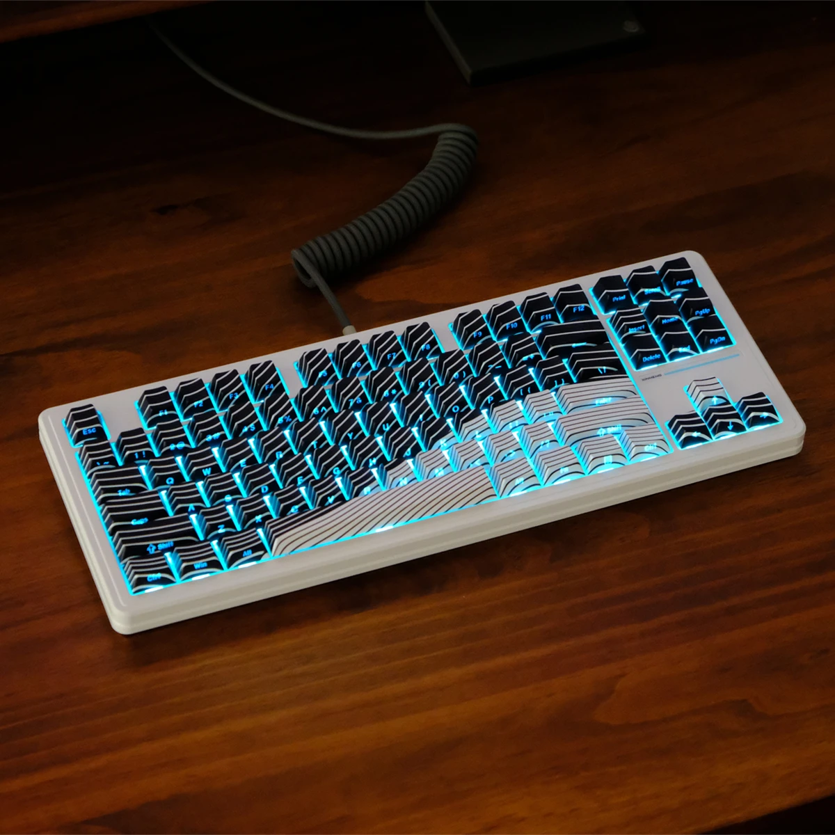 

136 Keys Black White Wave Keycaps Side Print Backlit keyaps Cherry Profile PBT Double Shot Key Cap For MX Game Keyboard wooting