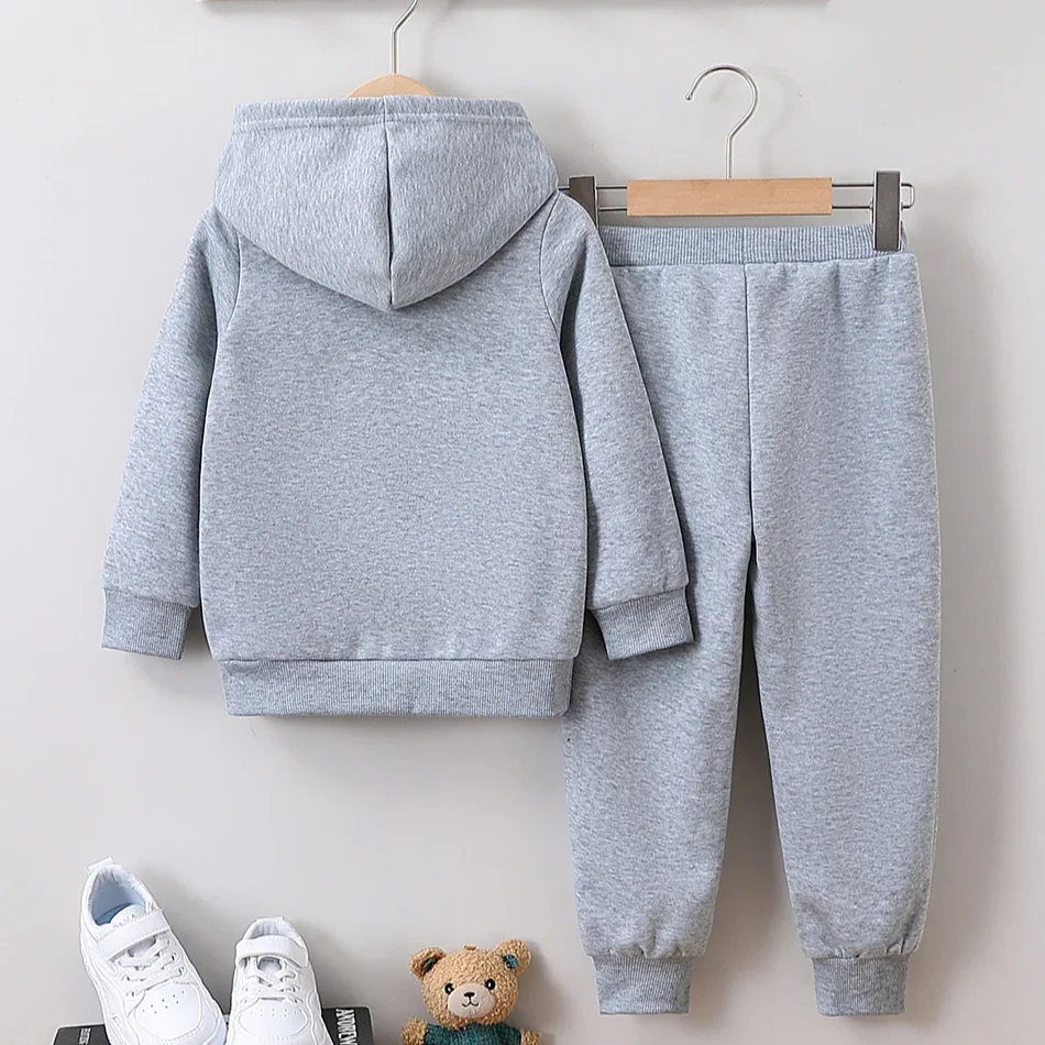 Girls Fashion Solid Color Hoodie Two-Piece Set With Butterfly Print Girls Autumn And Winter Plush Long Pants Pullover Set