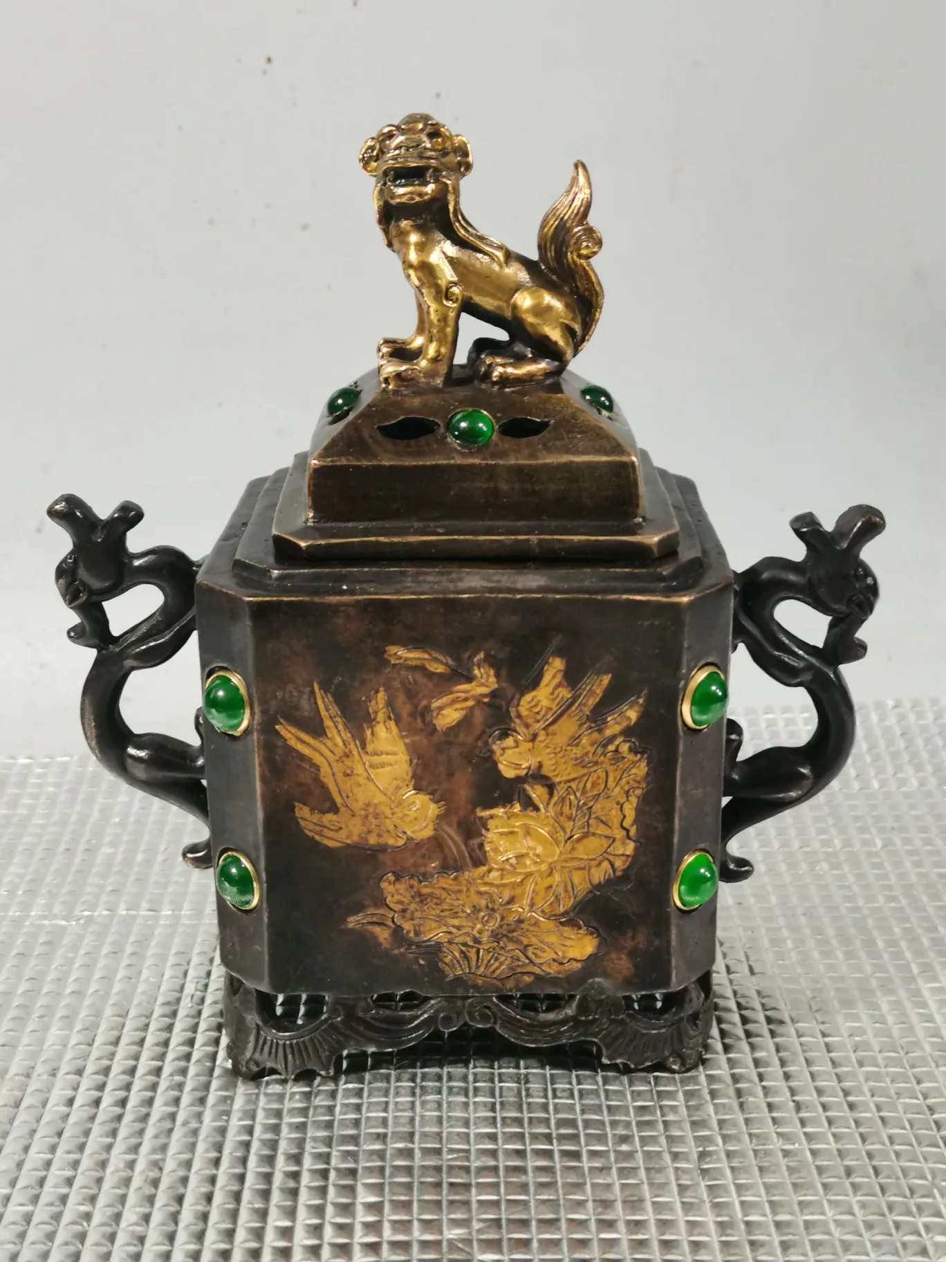 Antique copper gilded double ear Pixiu four legged square tripod incense burner ornament Home desktop Chinese style decoration