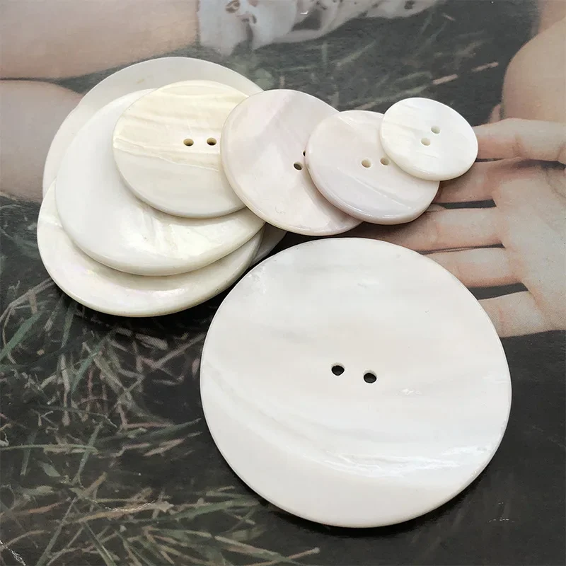 Excellent Natural White Mother of Pearl 2-holes Flatback Button Apparel Sewing Supply Crafts DIY Shirt Sweater Scrapbook Decor