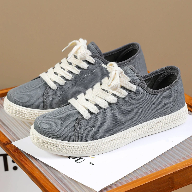 

New Arrival Men Sneakers Lace Up Board Shoes Soft Sole Comfortable Walking Casual Dad Shoes No-slip Lightweight Man Sports Shoes