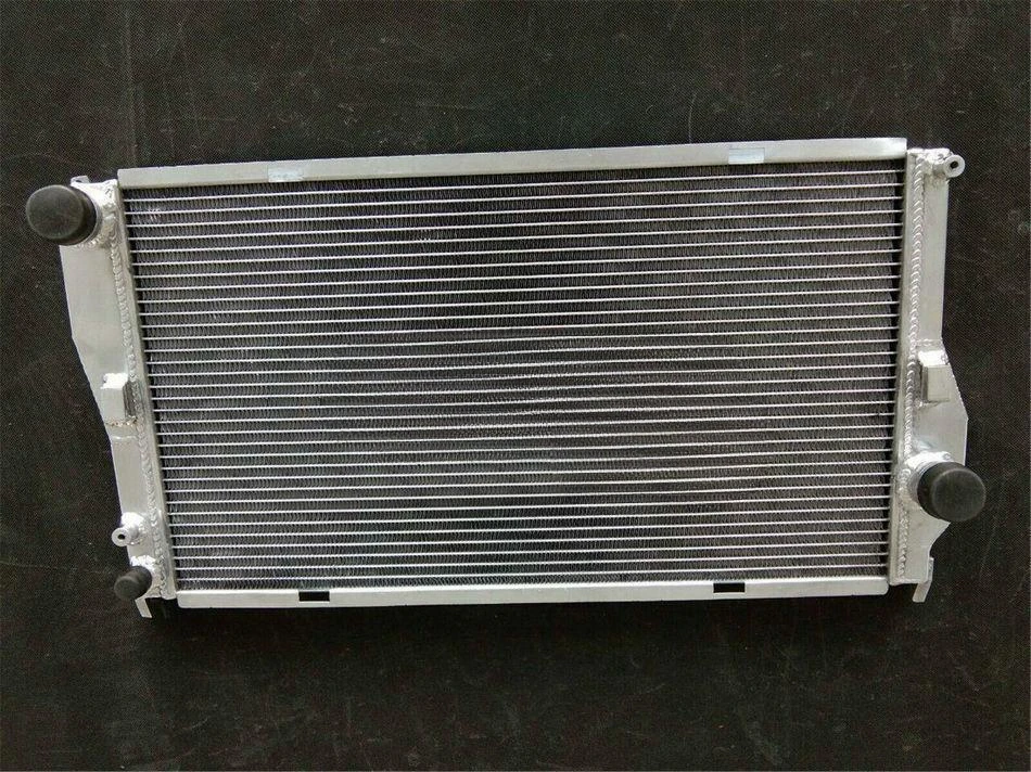 Aluminium Radiator for BMW E81/E82/E87/E88/E90/E91/E92/E93 N47D20 N54B30 MT