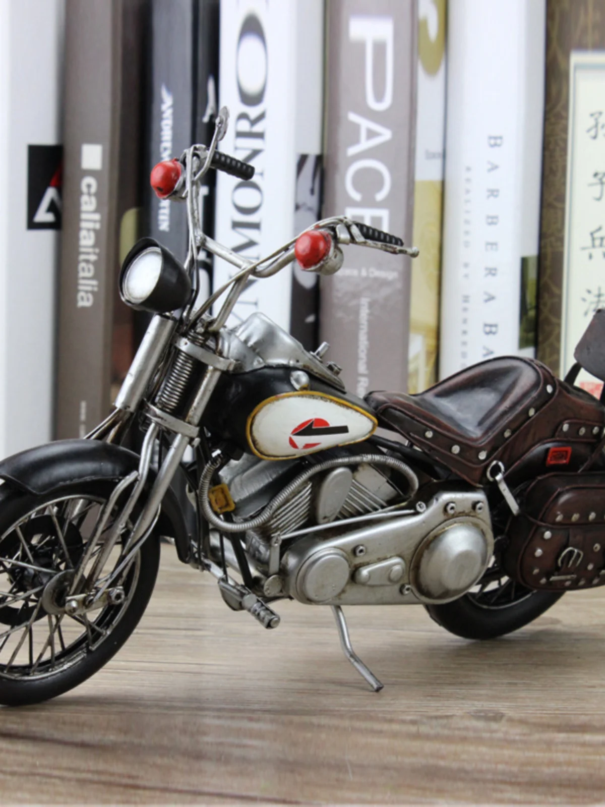 

Creative retro motorcycle models handicrafts restaurants bars wine cabinets study rooms living rooms home decor birthday gifts