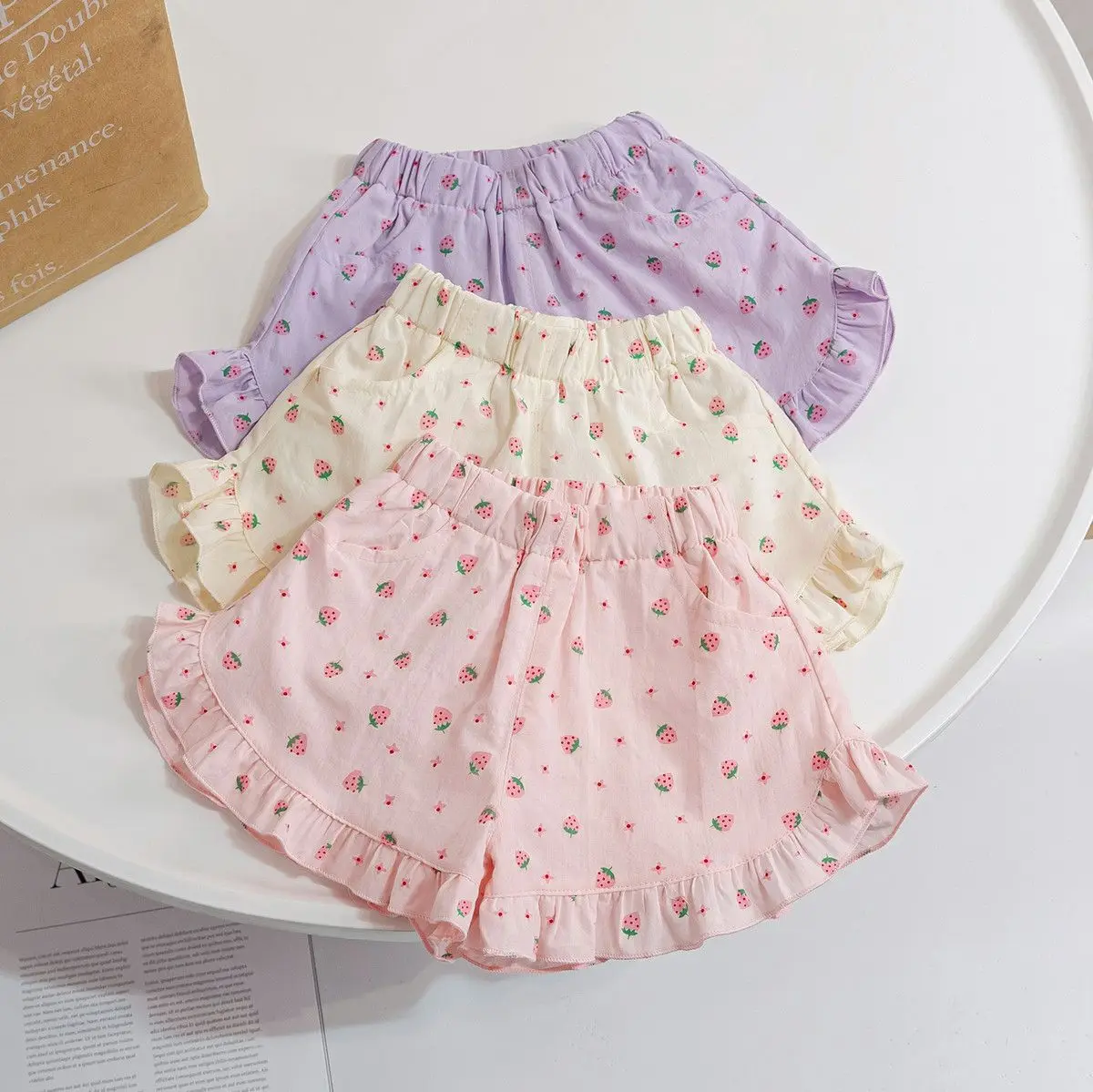 Girls' Summer Dress 2025 New Children's Strawberry Shorts Casual Thin Style