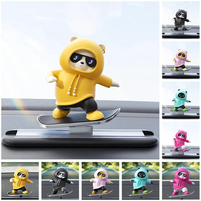 New Cartoon Decoration Skateboard Sliding Bear Resin Ornaments Home Office Desktop Decoration Auto Center Console/Display Screen