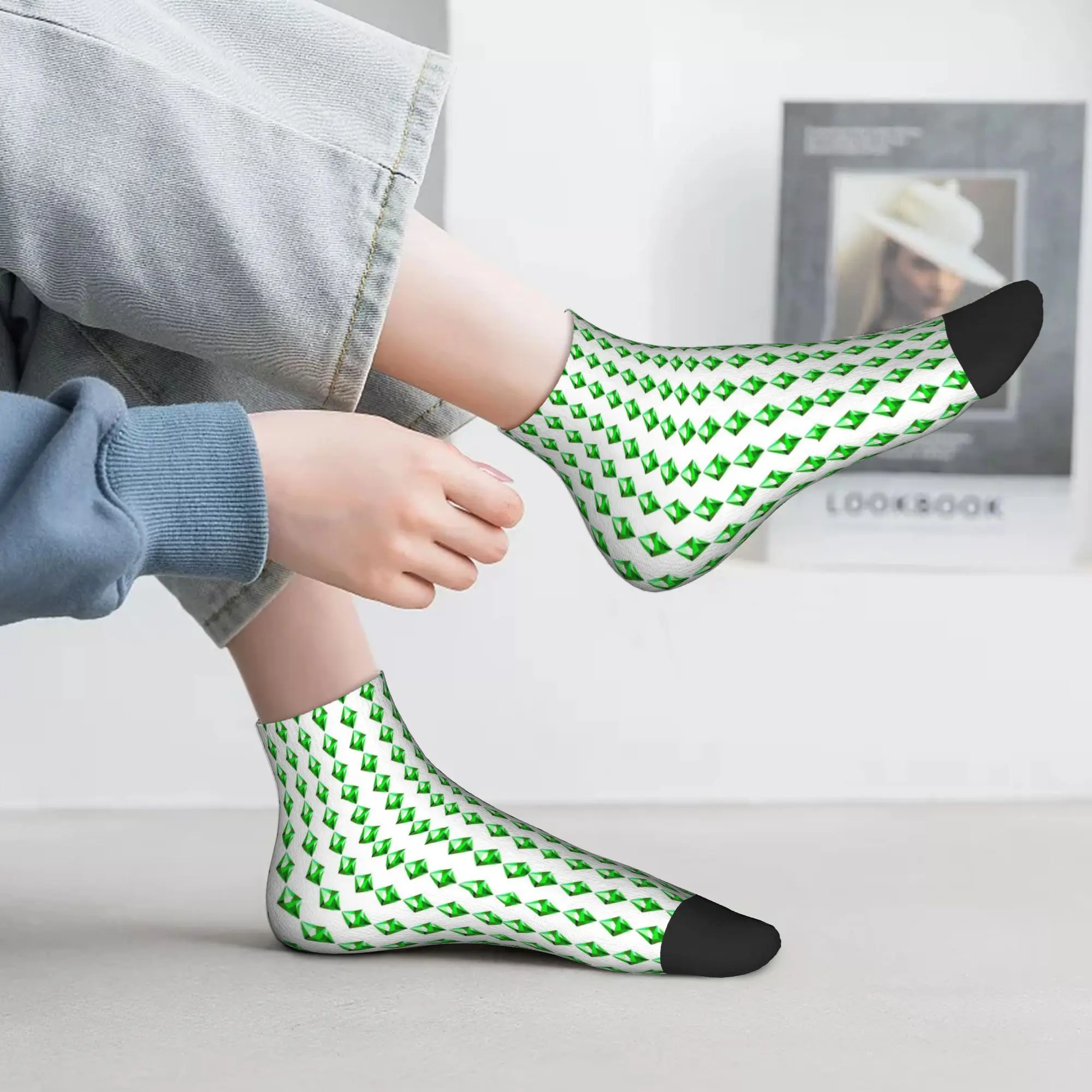 The Sims 4 Plumbob Socks Harajuku Stoking Super Lembut Aksesori Kaus Kaki Sepanjang Musim untuk Hadiah Ulang Tahun Pria Wanita