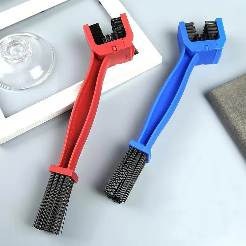 New Portable Bicycle Chain Cleaner Motorcycle Road Bike Chain Clean Brush Bicycle Clean Tool Cycling Chain Maintenance Tools