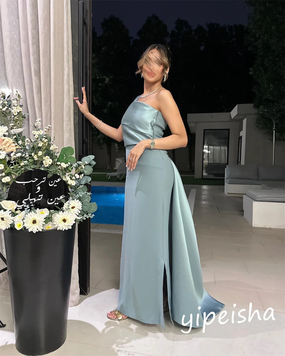 Um ombro draped cetim vestido de baile, Prom Dress, Arábia Saudita, Natal A-Line, ocasião personalizada, vestidos longos