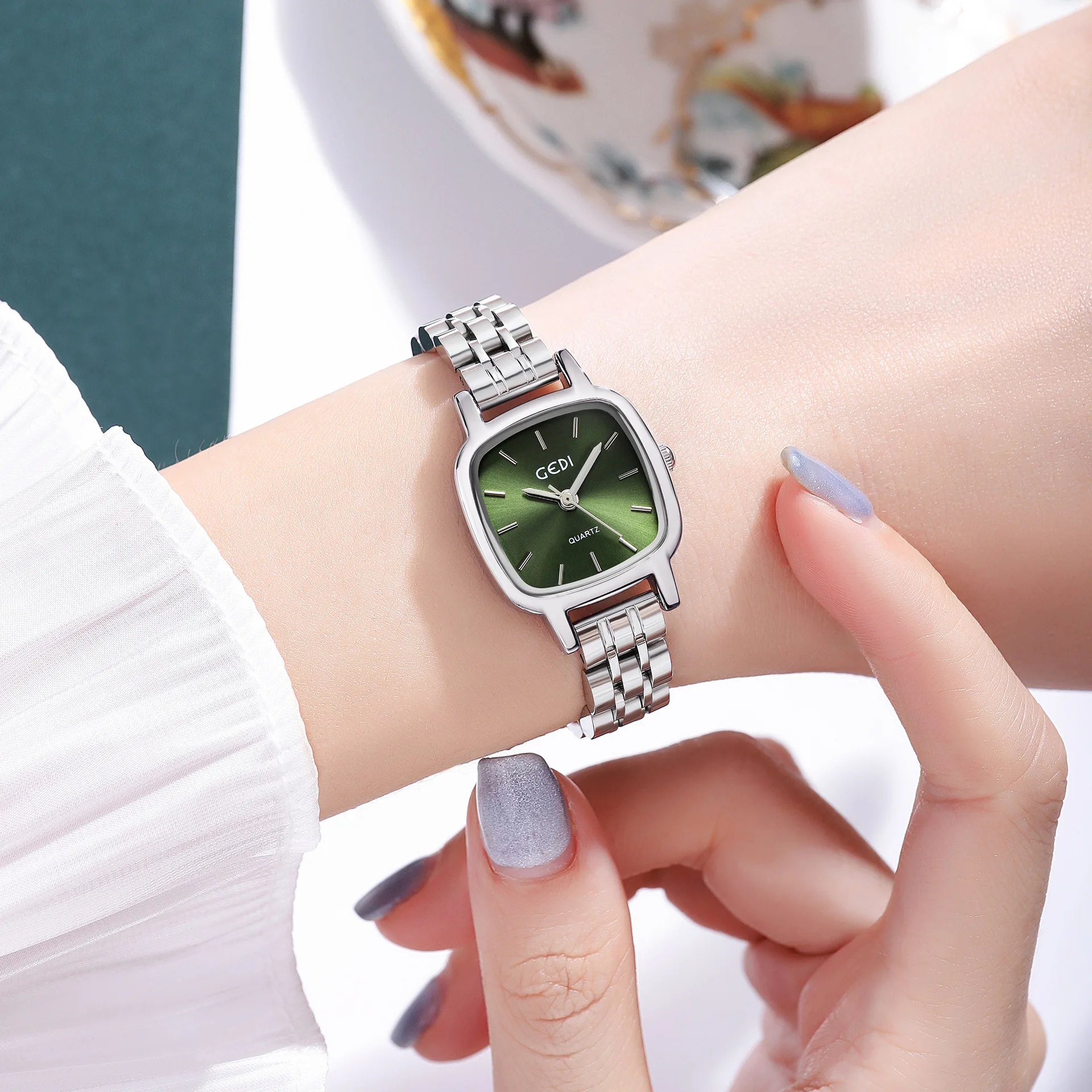 2023 Fashion Gedi 13038 Top Brand Niche Premium Sense Simple Student All Stainless Steel Quartz Waterproof Ladies Square Watches