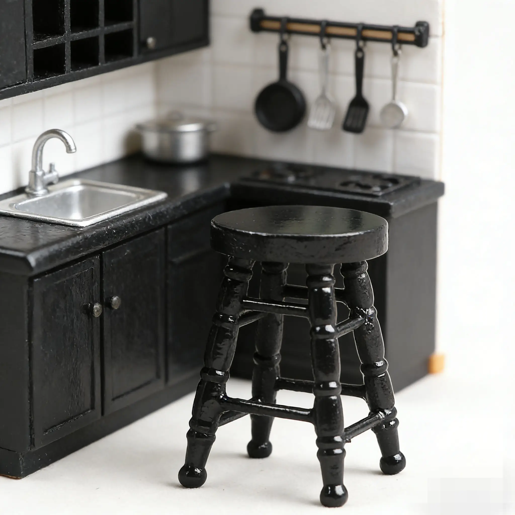 1:12 casa de bonecas em miniatura fezes 5 pçs-pequenos bancos de barra redondos bancos altos mini acessórios de móveis fingir jogar brinquedo para casa de bonecas