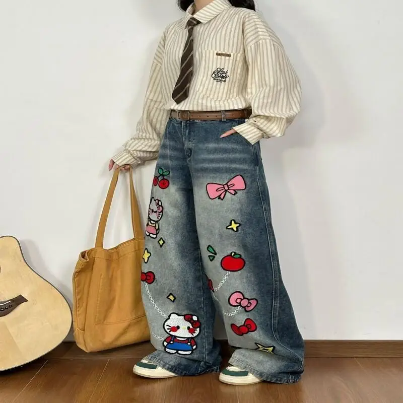 

Kawaii аниме модные повседневные женские джинсы с вышивкой в стиле ретро, свободные прямые широкие брюки Sanrio Hello Kitty, женские комплекты