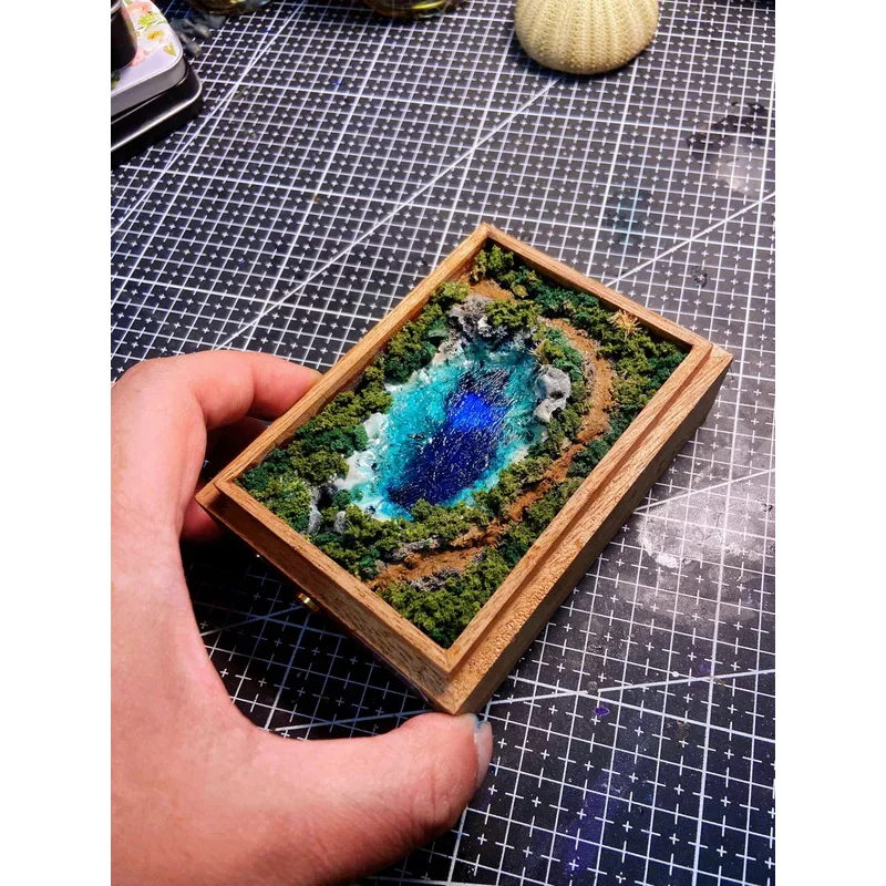 Max Eye of the Earth Handmade miniature landscape wooden box model figure night light diffuser ornament