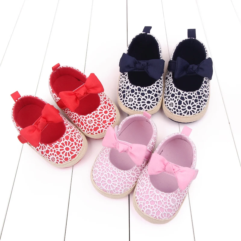 

2025 Summer New Style Children's Sandals Girls' Shoes with Soft Bottom and Breathable Design Baby Princess Shoes for Beach Use