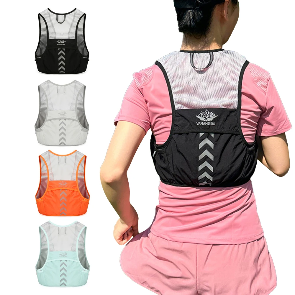 

1pcs Lightweight Running Vest for Women Men,Adjustable Hydration Backpack,Breathable Reflective Backpack for Running Cycling