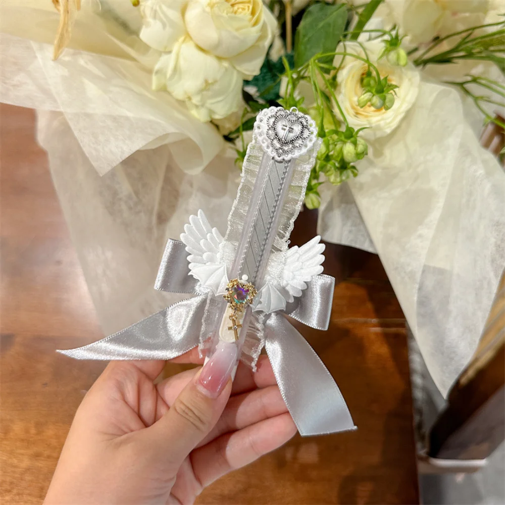 Angel Wings Cutter Mini Utility Cutter Retractable Letter Opener Portable Cute Opener Paper Cutting Tool