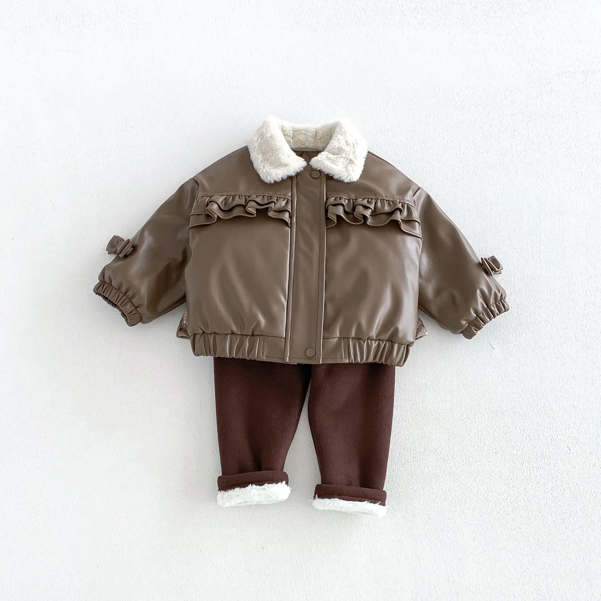 Girls' Soft and Wide Jacket 2026 Autumn Winter Baby Girl Cotton PU Waterproof and Dirt Resistant Retro Leather Jacket