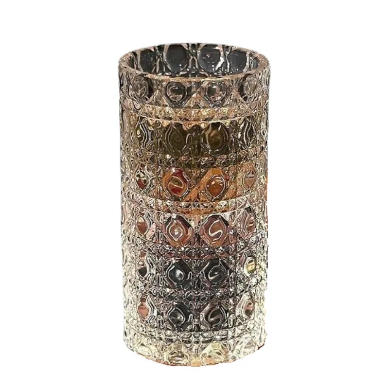 

New light luxury small wine glass, embossed thickened glass Baijiu cup, small wine cup, household one-bite cup, spirits, gem