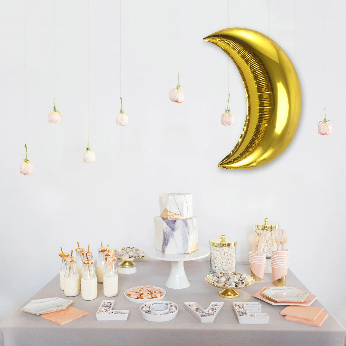 

24 Inch Moon Balloon Gold Foil Party Decoration Ideal for Wedding Birthday Valentine's Day Photo Shoot Reusable