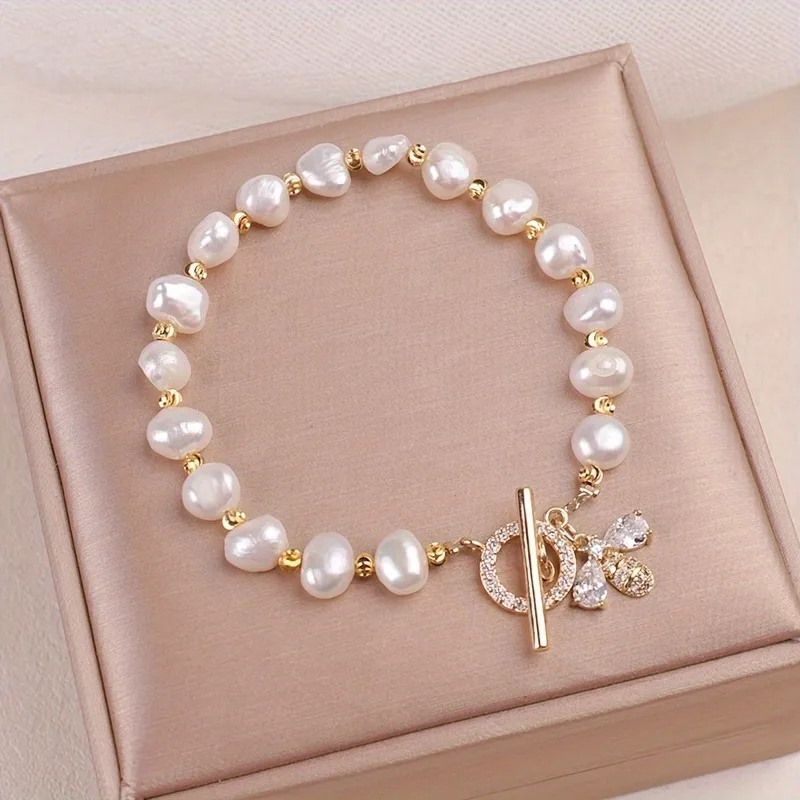1 Elegance Inlaid Synthetic Zircon Bee Pendant Bracelet Bohemian Women's Minimalist Jewelry Wedding Anniversary Gift Occasion
