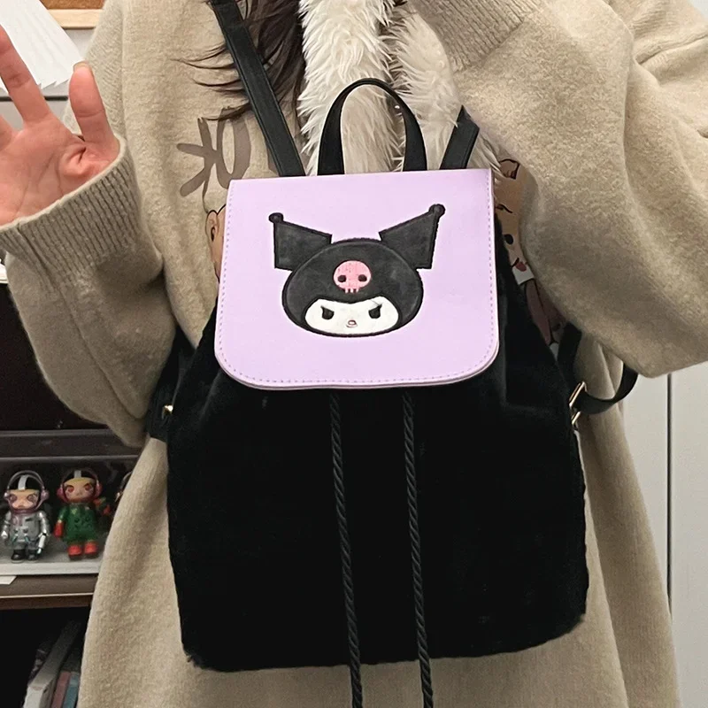 Sanrio Hello Kitty Student Schoolbag, grande capacidade, leve, almofada de ombro, casual, bonito mochila dos desenhos animados, novo