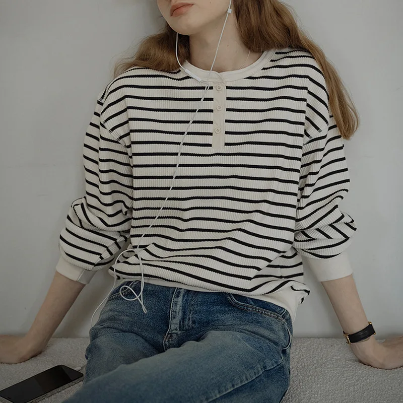 Women's Casual Loose Striped Sweatshirt Autumn New Cotton British Style Office Ladies Half-Button Crew Neck Long-Sleeve T-Shirts