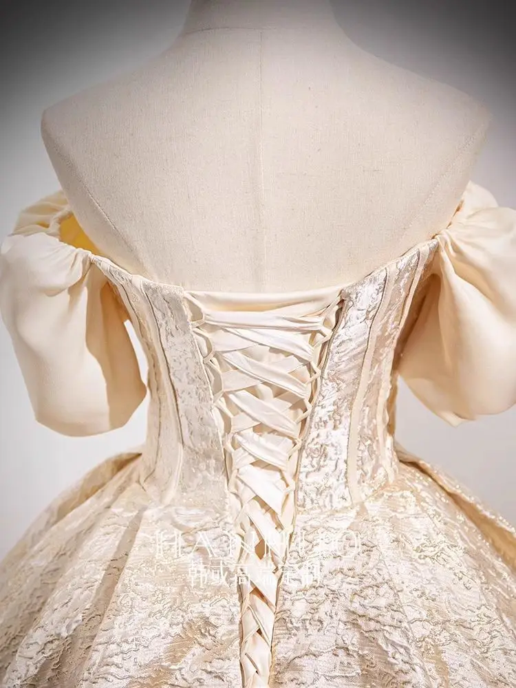 الشمبانيا الكرة ثوب فساتين Quinceanera بلوزات غير مغطية للكتف نفخة الأكمام حفلة موسيقية الزفاف عيد ميلاد رداء حفلات مناسبة رسمية