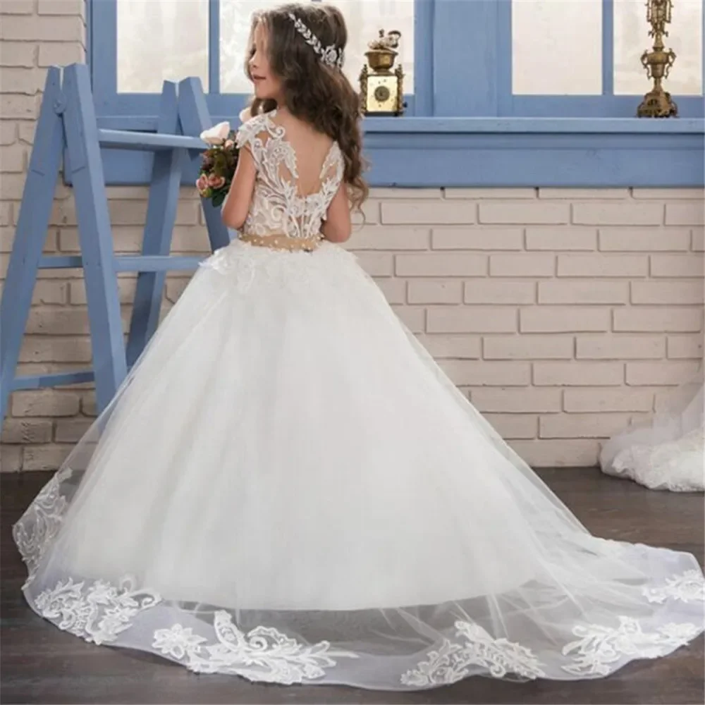 فساتين فتاة الزهور مع القوس مطرز كريستال الدانتيل يصل زين الكرة أثواب فستان التواصل الأول للفتيات حسب الطلب