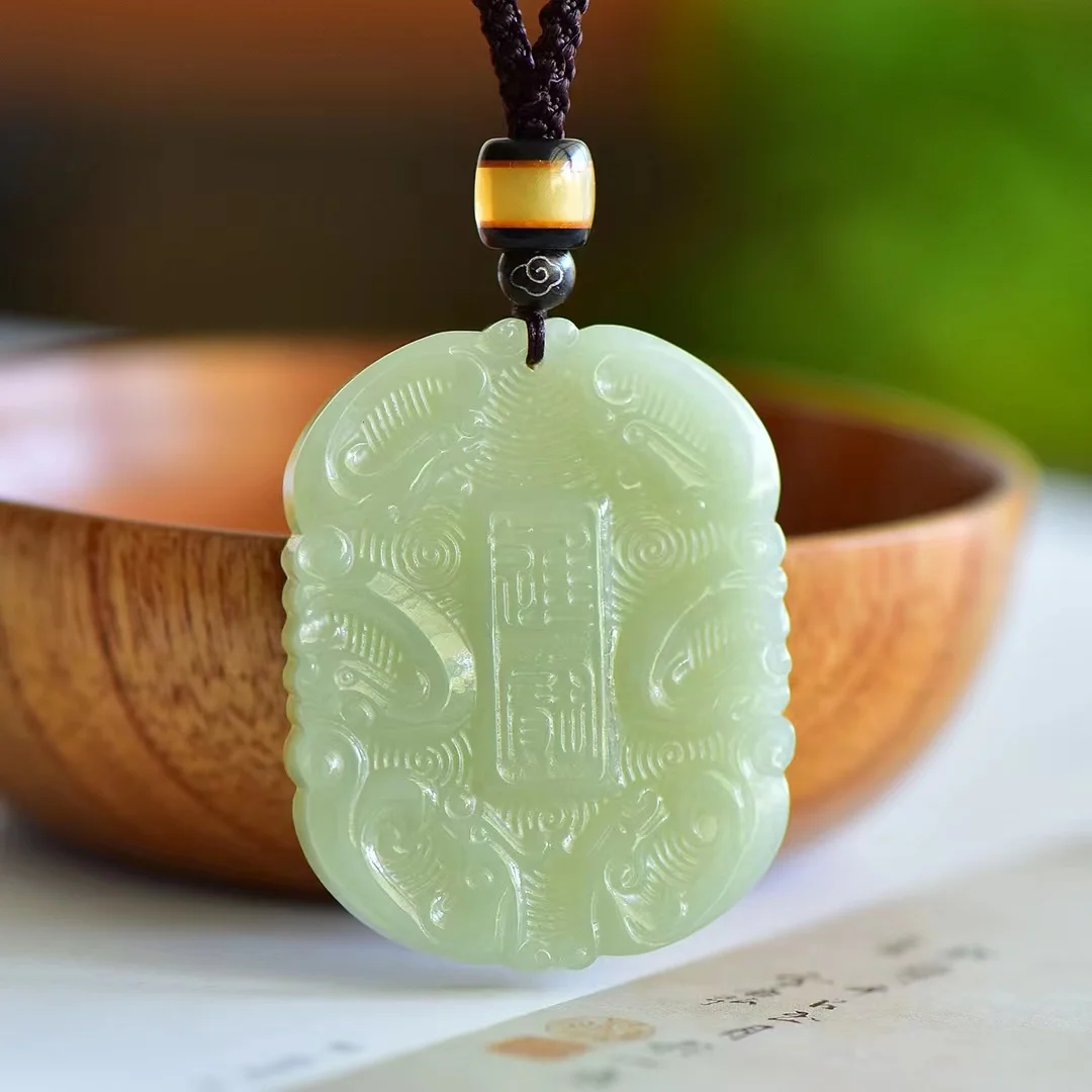 Exquisite Antique Carvings of Hetian jade to Attract Wealth and Treasure Dragon Round  Plate Ornaments1881#