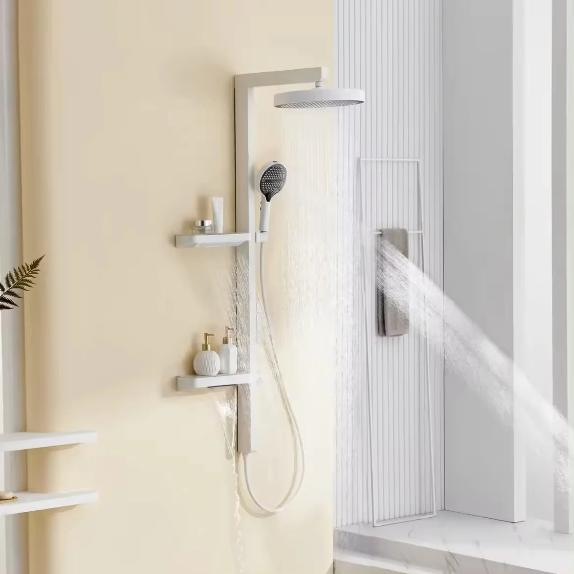 أسود متعدد الوظائف شلال البيانو مفتاح التدليك الساخن والبارد الحائط دش رئيس مجموعات نظام دش مجموعة