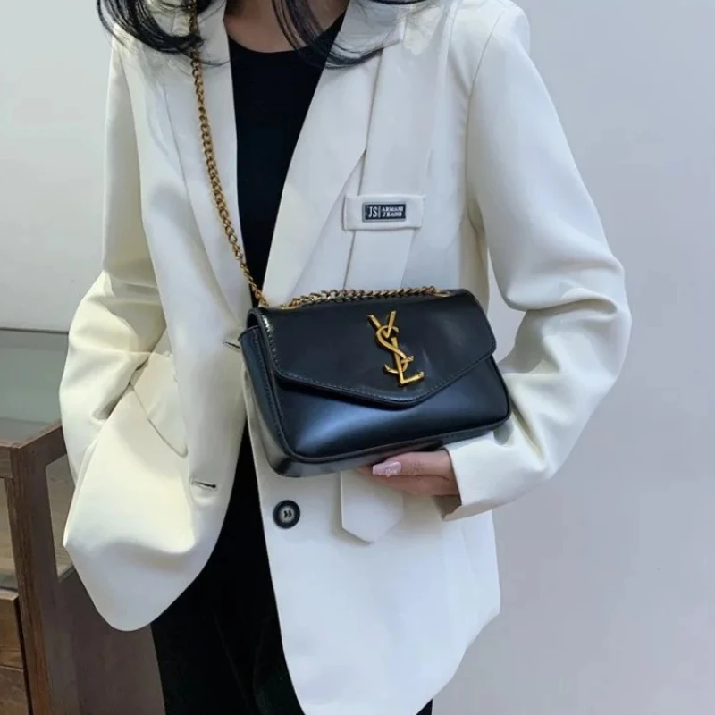 

Retro Print Crossbody Bag For Adults Camouflage Pattern Casual Style Stylish For Outdoor Hikes And Weekend Camping