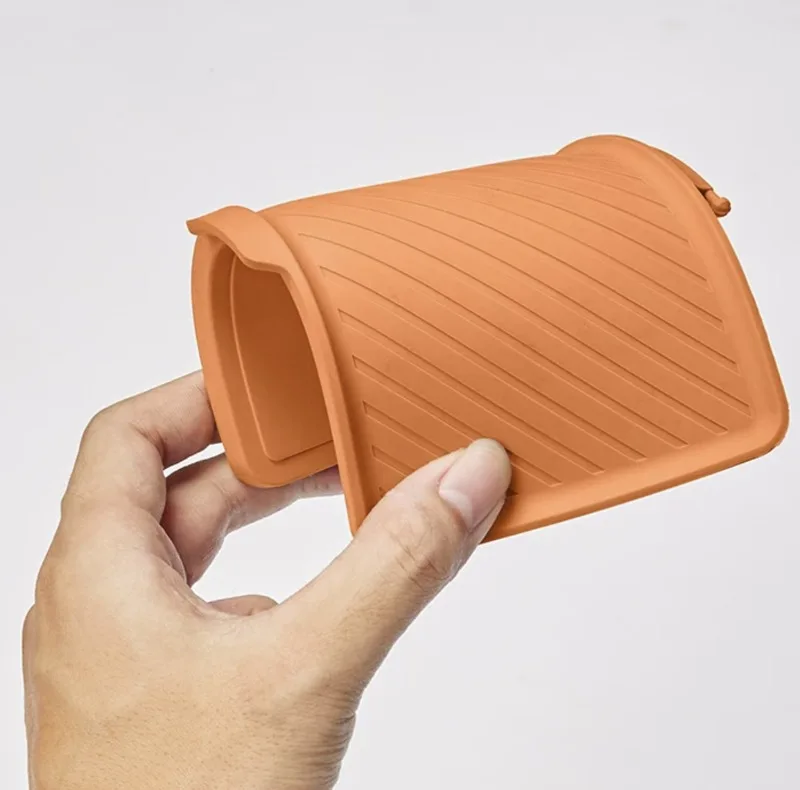 For Fang Cheng Bao Leopard Titanium 7 2025 Silicone Lower Center Console Storage Box Organizer Tray  Anti-Slip Cup Holde