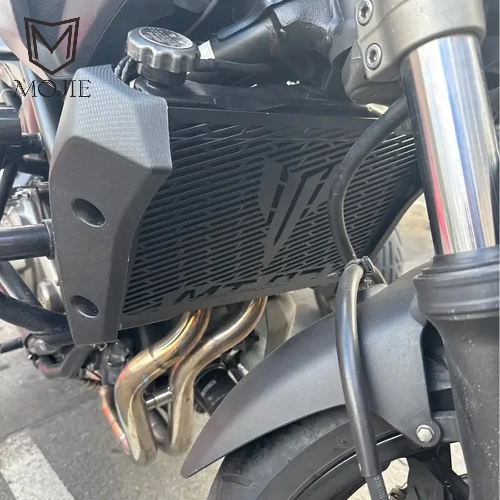 

For YAMAHA MT07 MT-07 FZ 07 2013-2024 Motorcycle Radiator Grille Guard XSR700 2016-2025 Radiator Guard Cooling Cover Protection