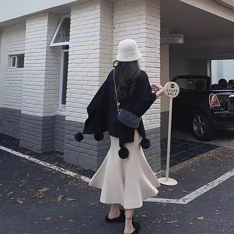 Mode irrégulière boules de fourrure de lapin couvrant fil tricot Cape manteau manches chauve-souris Cardigan Poncho femmes automne hiver Cape