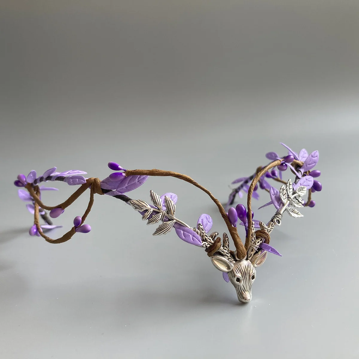 Bando pengantin Boho ELF Tiara, hiasan kepala Cosplay Peri kayu, mahkota ungu, hiasan kepala Elven rusa hidup, perhiasan dahi Renaissan