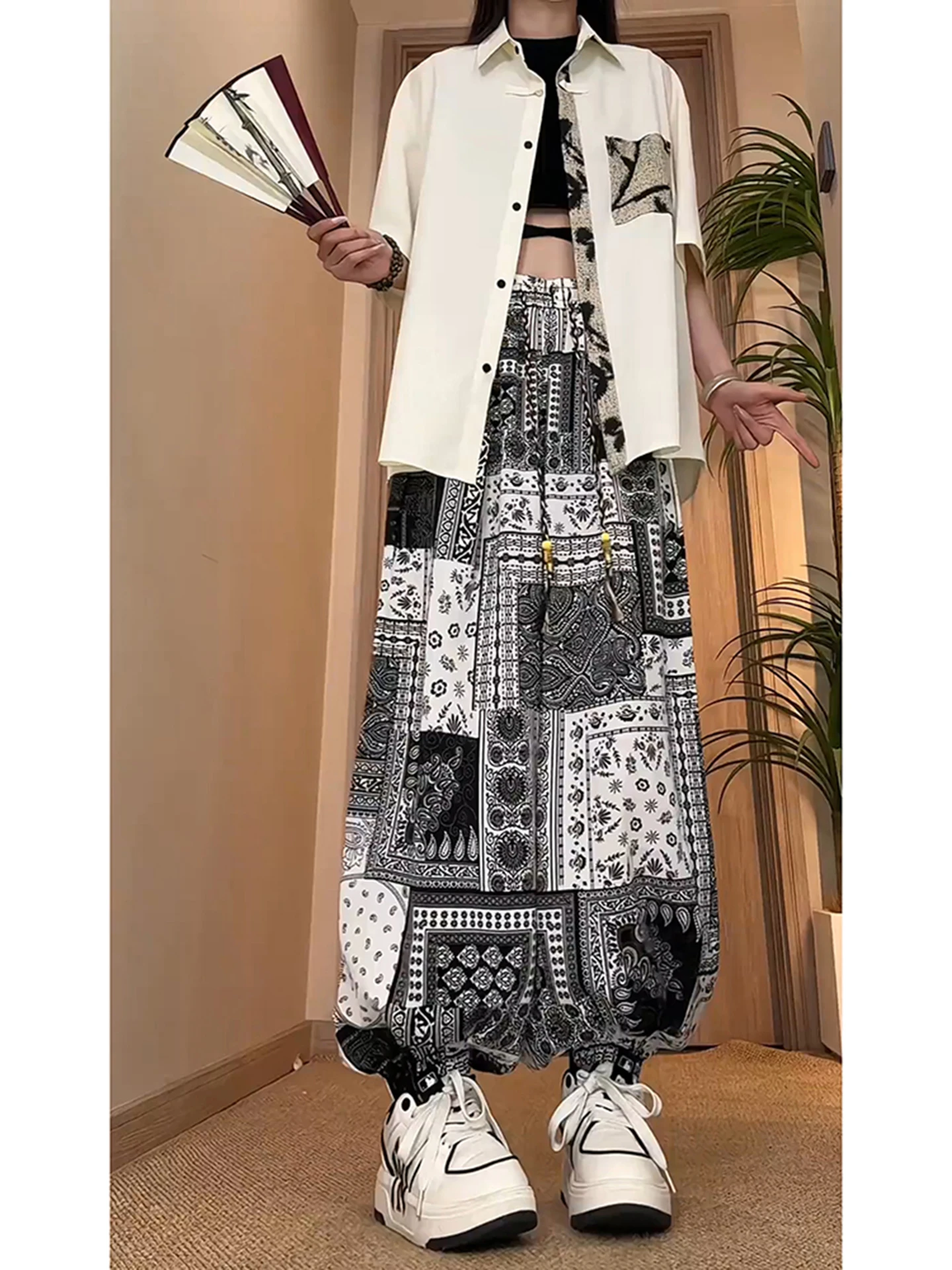 

Men's Summer Thin Straight Leg Loose Wide Leg Harem Pants Casual Trousers Ice Silk Loose Fit Low Waist Straight Tube Pants