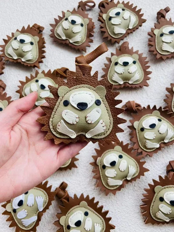 

Leather Hedgehog Keychain Pendant Mobile Phone Pendant Bag Hedgehog Keychain Goatskin