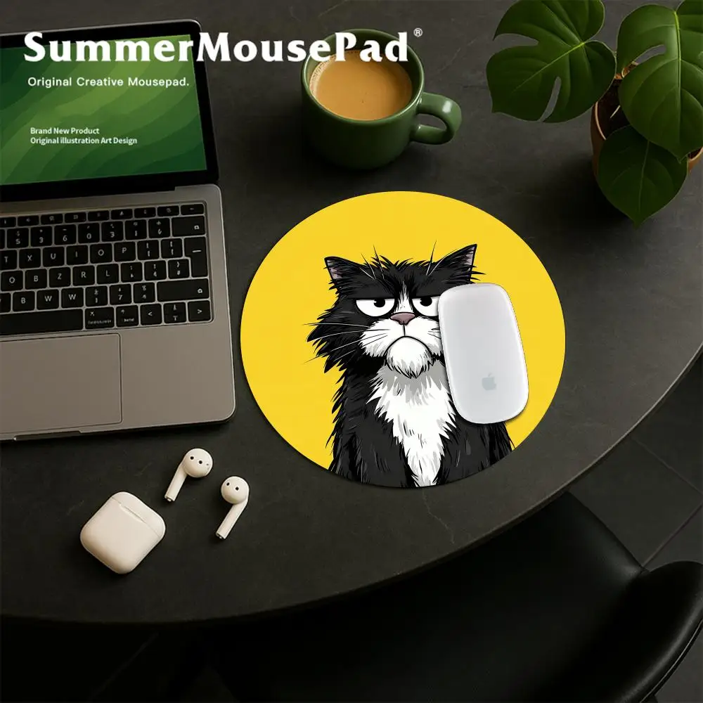 HYBXAXC Lazy cat Mouse Pad Round Mouse Pad Desktop Computer Keyboard Wireless Mouse Boy Girl Gift for Play games 22X22CM