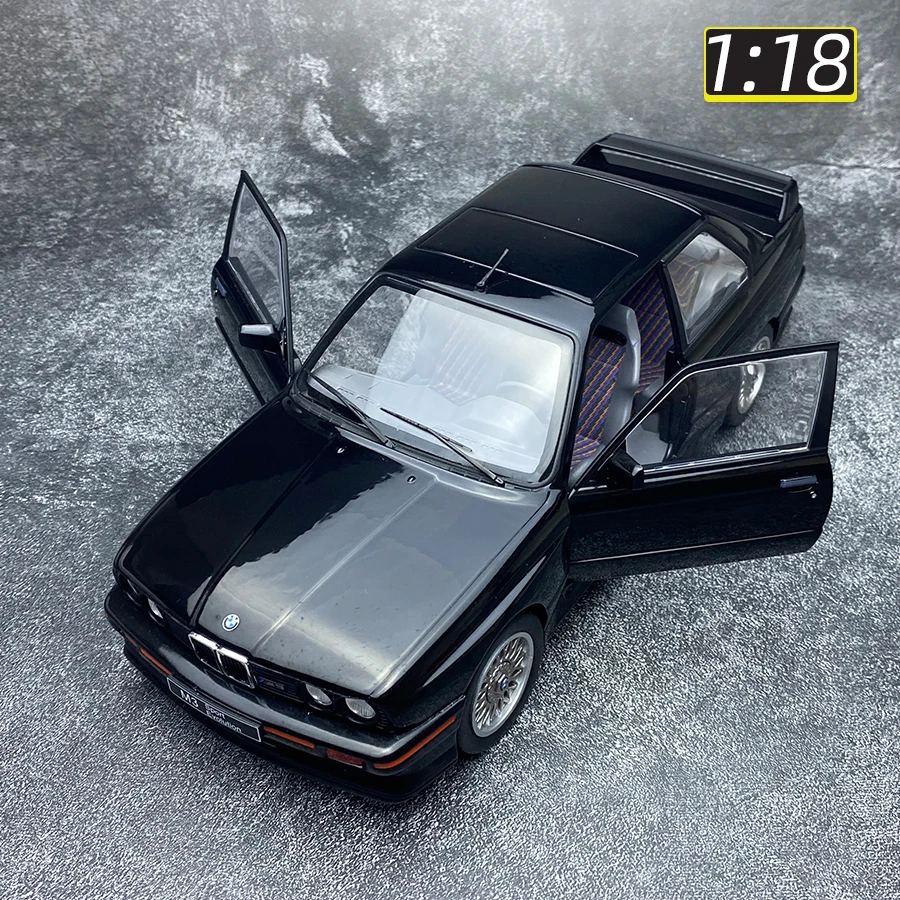 Solido 1:18 scale New BMW M3 E30 1990 alloy car model Modified model Car model Static display Holiday gift collection for friend