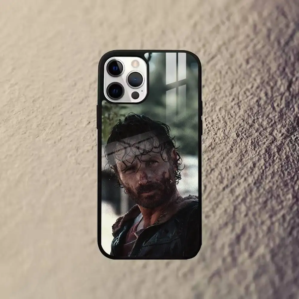 classic Rick Grimes W-Walking Dead Phone Case For iPhone Magnetic 15,16,17,14,13,12,11 Plus,Pro with  Wireless Charging - view 4