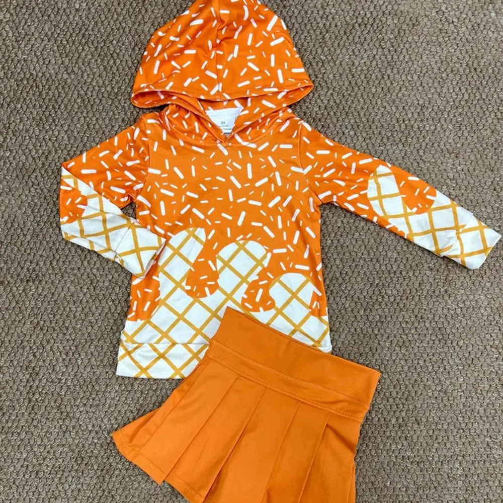 

Наряды для маленьких девочек Оранжевая капельная толстовка с капюшоном для маленьких девочек Топ Йога Skort Командные комплекты