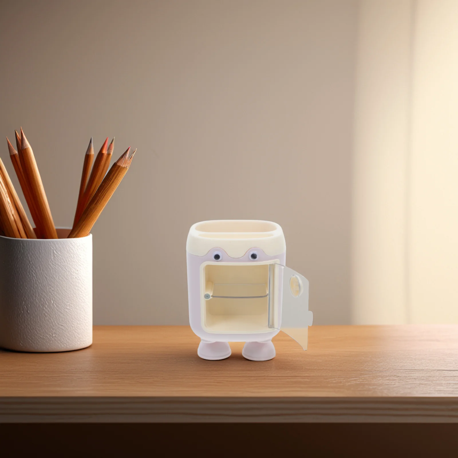 

Adorable Pig-Shaped Pen Holder for Desk Large Capacity Stationery Organizer Cute Pencil Holder Compact Design Easy to Clean