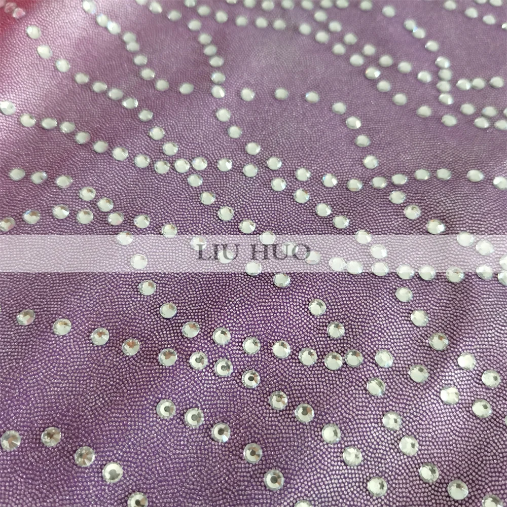 LIUHUO femmes justaucorps de gymnastique rythmique filles Performance costume artistique robe de patinage sur glace concours de danse sans manches violet