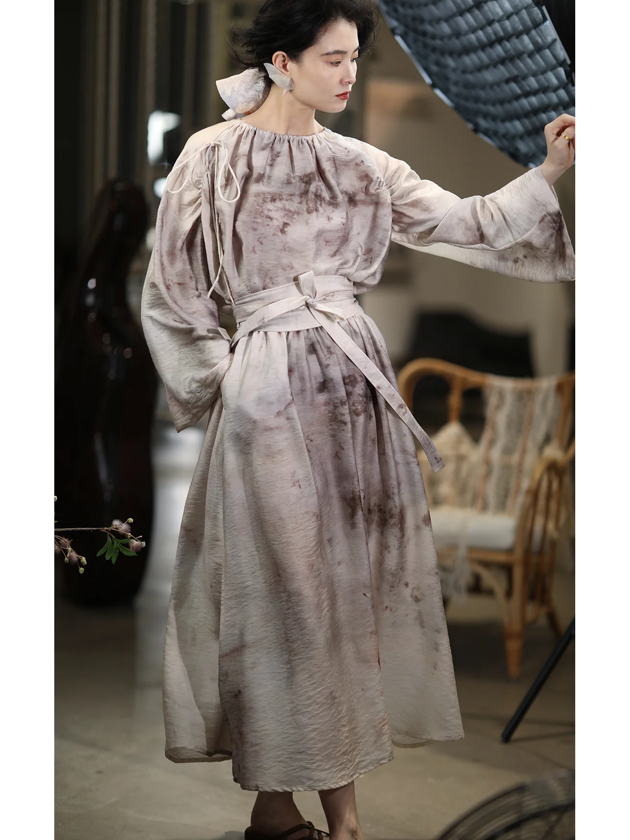 

New Chinese Style Silk Half Skirt Set with Plant Dyeing National Wind Water Ink Painting Floral Lace Top And Skirt