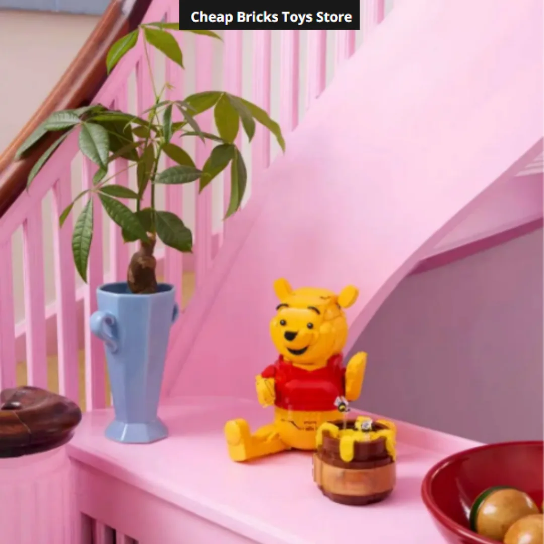 

Adults Gifts Home Decor Compatible 1399pcs Model Birthday Movie Bear Bricks Building Blocks 100 YEARS Nostalgic Cartoon Classic