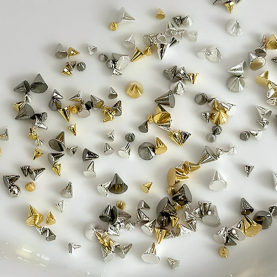 200pcs 3D Punk Pointed Cone Rivet Nail Charms Metal Spire Studs For DIY Manicure Design Nail Art Decoration Accessories Supplies