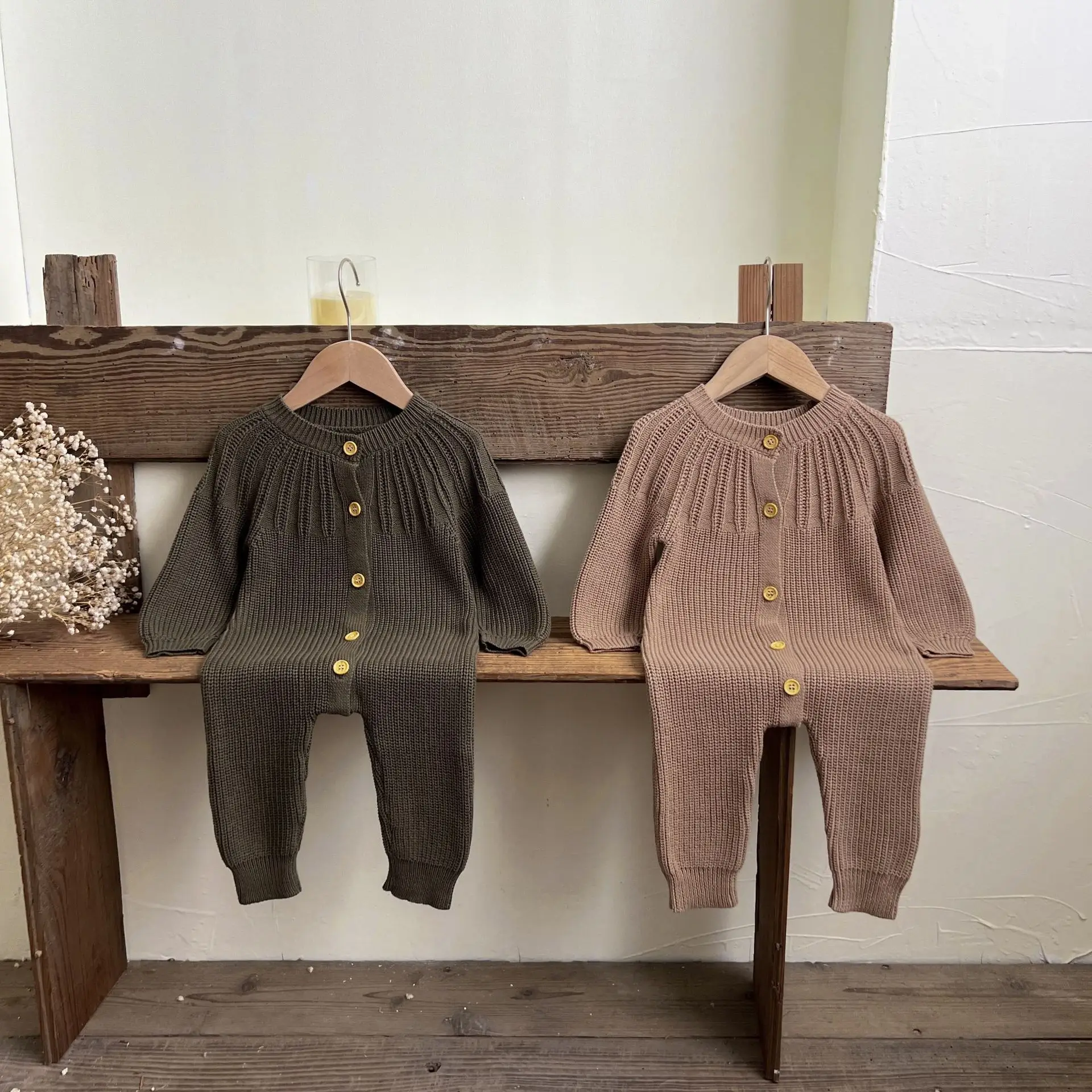 

Ins Autumn Baby Boys Jumpsuit Cotton Knitted Solid Buttons Long Sleeve O-neck Infant Boys Bodysuit Toddler Boys Rompers